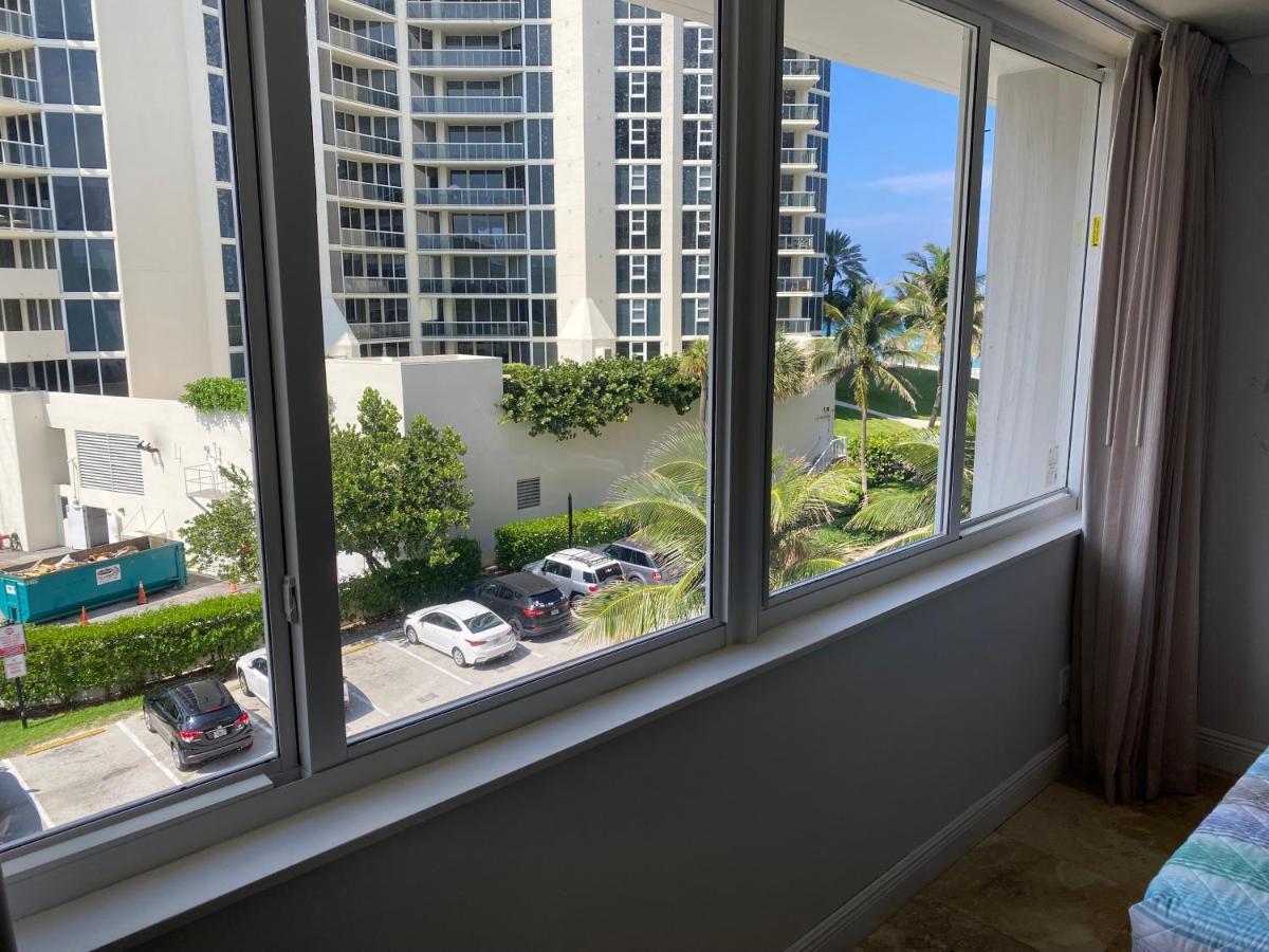 Beachfront Condo In Miami! Sunny Isles Beach Buitenkant foto